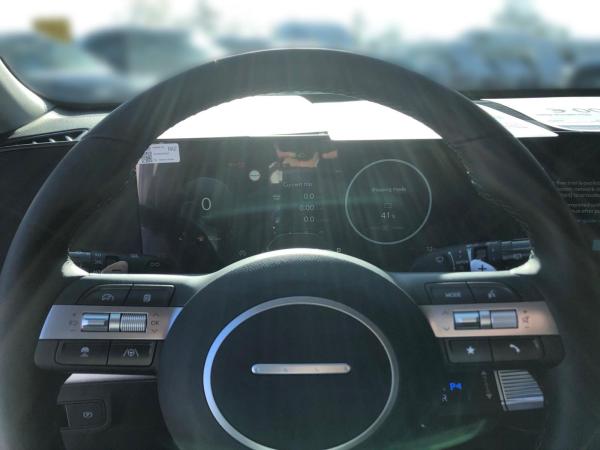 Hyundai KONA Hyundai KONA 138 PS Automatik/Trend/elek. Heckklappe/Vorführwagen/Privat