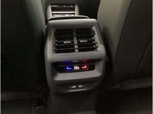 Volkswagen Tiguan R-Line *SOFORT VERFÜGBAR!* 2,0 l TDI SCR 110 kW (150 PS) 7-Gang-Doppelkupplungsgetriebe DSG Volkswagen Tiguan R-Line *SOFORT VERFÜGBAR!* 2,0 l TDI SCR 110 kW (150 PS) 7-Gang-Doppelkupplungsgetriebe DSG