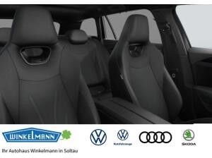 Volkswagen Passat R-Line 1,5 l eHybrid OPF 130 kW (177 PS) / 85 KW (115 PS) 6-Gang-DSG Volkswagen Passat R-Line 1,5 l eHybrid OPF 130 kW (177 PS) / 85 KW (115 PS) 6-Gang-DSG