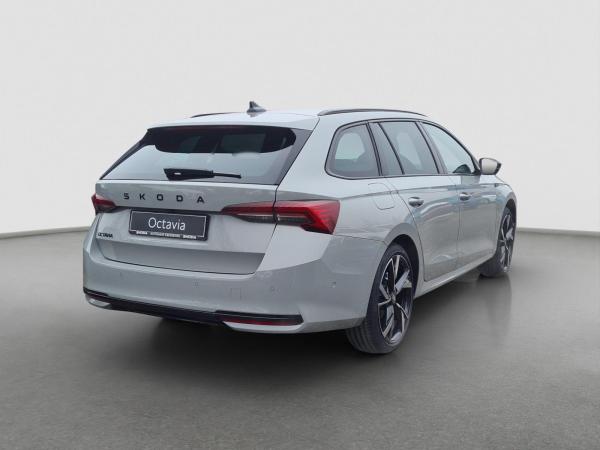 Skoda Octavia Combi 2.0 TDI Sportline Matrix HUD