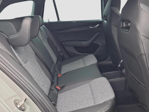 Skoda Octavia Combi 2.0 TDI Sportline Matrix HUD