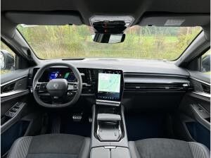 Renault Rafale Atelier Alpine 300 4x4 Plug-in Hybrid