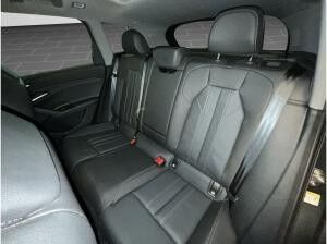 Audi Q6 e-tron quattro Audi Q6 e-tron quattro