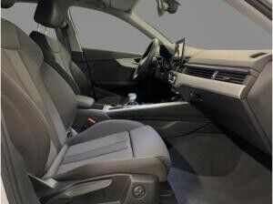 Audi A4 Avant S line 30 TDI S tr. STDHZG LED NAVI VIRTUAL