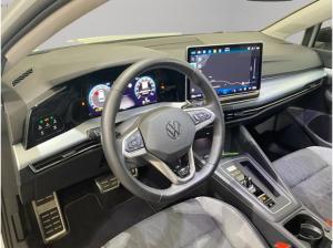 Volkswagen Golf VIII Variant 1.5 eTSI DSG Goal / Navi