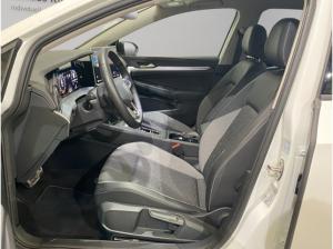 Volkswagen Golf VIII Variant 1.5 eTSI DSG Goal / Navi