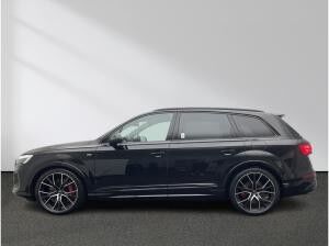 Audi Q7 TFSI e quattro 360kw S-line