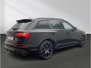 Audi Q7 TFSI e quattro 360kw S-line