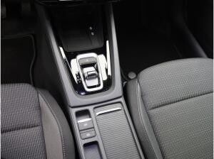 Skoda Octavia Selection 1.5 eTSI DSG / Navi, AHK, LED