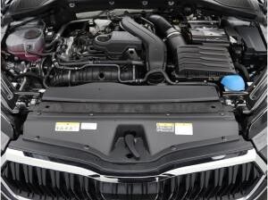 Skoda Octavia Selection 1.5 eTSI DSG / Navi, AHK, LED