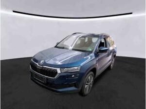 Skoda Karoq Tour 1.5TSI DSG / Navi, LED, RFK, ACC, SHZ