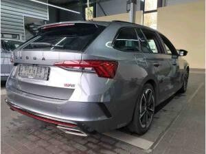 Skoda Octavia Combi RS 2.0 TDI DSG / Matrix, HuD, AHK