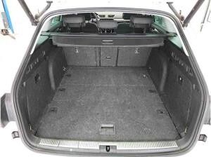 Skoda Superb Combi Style 2.0TDI DSG/ Matrix, Navi, AHK