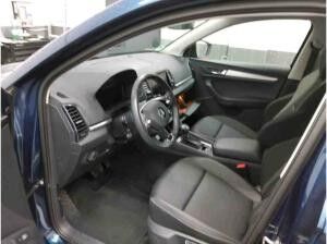 Skoda Karoq Tour 1.5TSI DSG / Navi, LED, RFK, ACC, SHZ