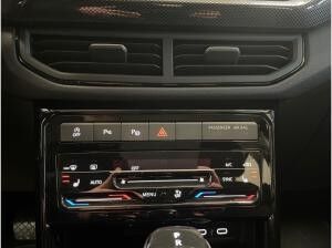 Volkswagen T-Cross Life 1.5 TSI 110kW DSG - LED Kamera IQ.Drive Navi LM DAB+ SHZ Einparkhilfe Digital Cockpit