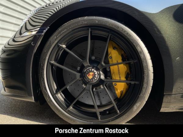 Porsche 992 Carrera 4 GTS - 541 PS - Dunkelolivmetallic