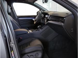 Volkswagen Touareg R 3.0l V6 eHybrid OPF 4MOTION 250kW (340 PS) / 100 KW (136PS) 8-Gang Automatik