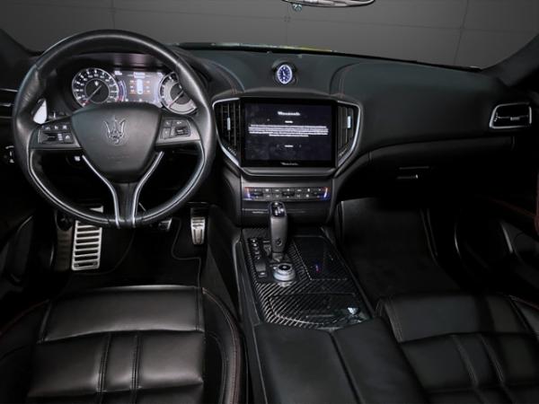 Maserati Ghibli SQ4 GranSport*Facelift*