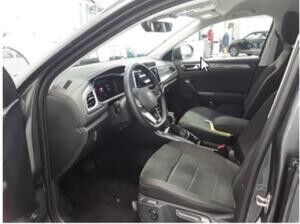 Volkswagen T-Roc 1,5TSI DSG Style AHK elektr. Heckklappe ACC Navi 17Zoll