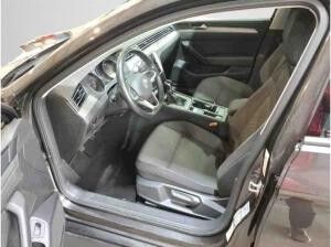 Volkswagen Passat Variant 1.5 TSI *Conceptline* Business Premium Navi Kamera SHZ