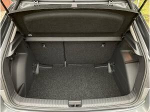 Skoda Fabia 1.0 TSI Tour LED.NAV.SHZ.KAM.VC.Lenk-HZ.LaneA.pACC.KESSY.SUNSET.SmartLink