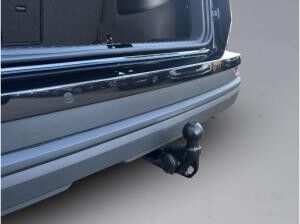 Skoda Karoq Tour 1.5 TSI DSG AHK NAVI LED ACC DAB RFK