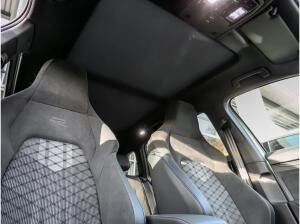 Volkswagen Golf VIII Variant 1.5 eTSI DSG R-LINE