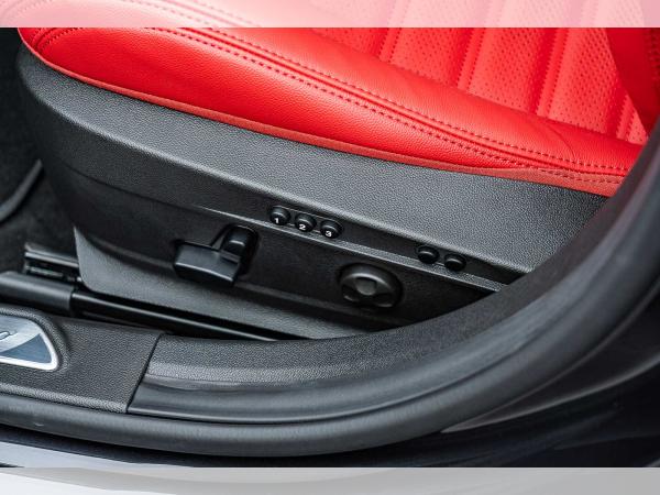 Alfa Romeo Giulia Veloce 2.0 Turbo AT8 Q4 SOFORT PANORAMA PREMIUM TECHNOLOGIE