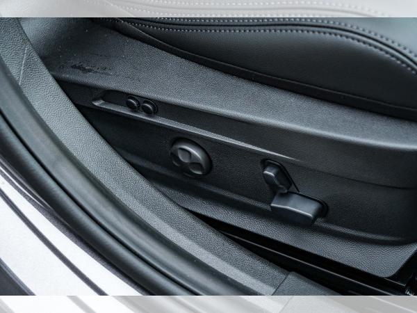 Alfa Romeo Giulia Veloce 2.0 Turbo AT8 Q4 SOFORT PREMIUM TECHNOLOGIE HARMAN KARDON