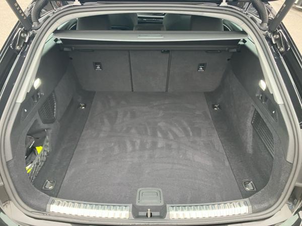 Audi A5 Avant TFSI S-tronic / MMI-Navi plus, ParkAssi