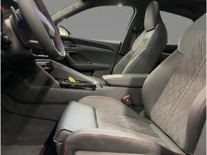 Audi Q5 Sportback e-hybrid quattro S tronic Audi Q5 Sportback e-hybrid quattro S tronic