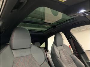 Audi Q5 Sportback e-hybrid quattro S tronic Audi Q5 Sportback e-hybrid quattro S tronic