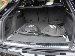 Audi Q8 SUV S-Line-Sport TFSI e quattro Pano AHK 22" B&O HuD