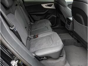 Audi Q8 SUV S-Line-Sport TFSI e quattro Pano AHK 22" B&O HuD