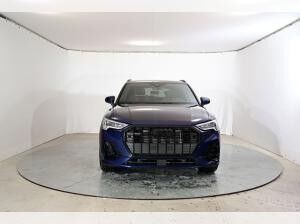 Audi Q3 S line 40 TFSI 7-Gang tronic quattro 2.0 Allrad Audi Q3 S line 40 TFSI 7-Gang tronic quattro 2.0 Allrad