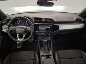 Audi Q3 S line 40 TFSI 7-Gang tronic quattro 2.0 Allrad Audi Q3 S line 40 TFSI 7-Gang tronic quattro 2.0 Allrad