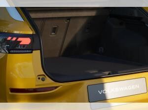 Volkswagen T-Roc R-Line I Nur für kurze Zeit Volkswagen T-Roc R-Line I Nur für kurze Zeit