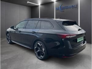 Skoda Superb Combi 2.0 TDI 4x4 Sportline Navi,Kamera,KLima,Matrix