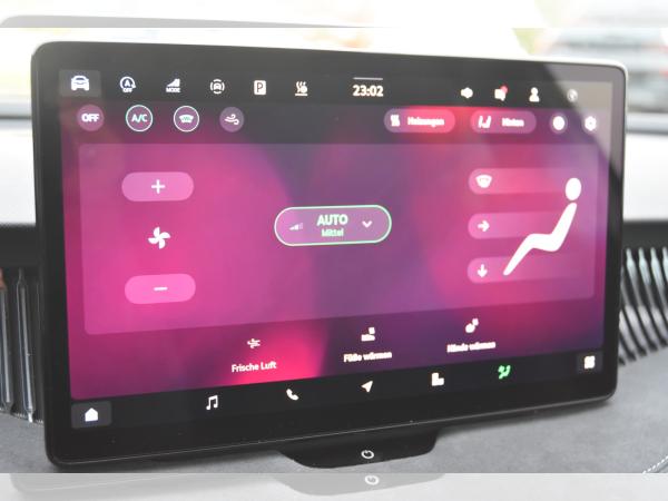 Skoda Superb Combi 2.0TDI Sportline*Navi*AHK*Sthz*Canton