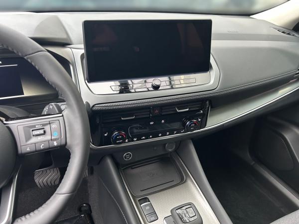 Nissan Qashqai 1.3 DIG-T MHEV N-Connecta | Winter-Paket | Technologie-Paket