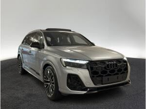 Audi Q7 S line TFSI e quattro tiptronic Audi Q7 S line TFSI e quattro tiptronic