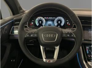 Audi Q7 S line TFSI e quattro tiptronic Audi Q7 S line TFSI e quattro tiptronic