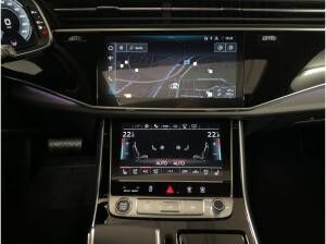 Audi Q7 S line TFSI e quattro tiptronic Audi Q7 S line TFSI e quattro tiptronic