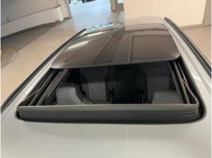 Audi Q7 S line TFSI e quattro tiptronic Audi Q7 S line TFSI e quattro tiptronic