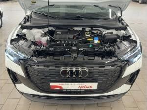 Audi Q4 e-tron 45 edition S line Matrix Pano AHK Navi