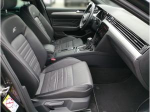 Volkswagen Passat Variant R-Line 2.0 TSI Pano AHK IQ Easy O