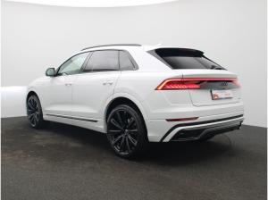 Audi Q8 competition+ 50 TDI quattro / Pano, AHK, B&O