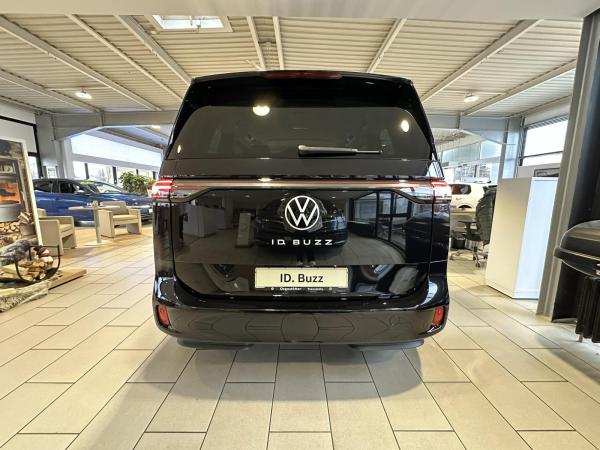 Volkswagen ID.Buzz ID. Buzz Bus Pure Motor  125 kW (170 PS) 59 kWh Getriebe: 1-Gang-Automatikgetriebe Radstand: 2989 mm
