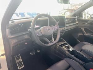 Volkswagen Tayron R-Line eHybrid 272PS //SOFORT VERF.// - Navi, HUD, Leder, AHK usw. Volkswagen Tayron R-Line eHybrid 272PS //SOFORT VERF.// - Navi, HUD, Leder, AHK usw.