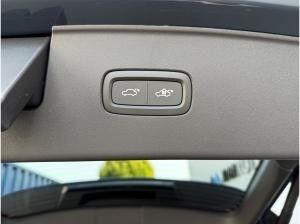 Volvo EX90 Plus Single Motor 7-Sitzer/B&W/Pilot-Assist